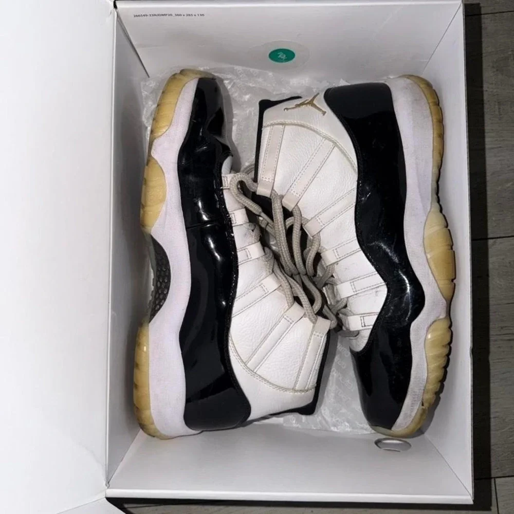 Air Jordan 11 High DMP Gratitude Men Size11.5‎